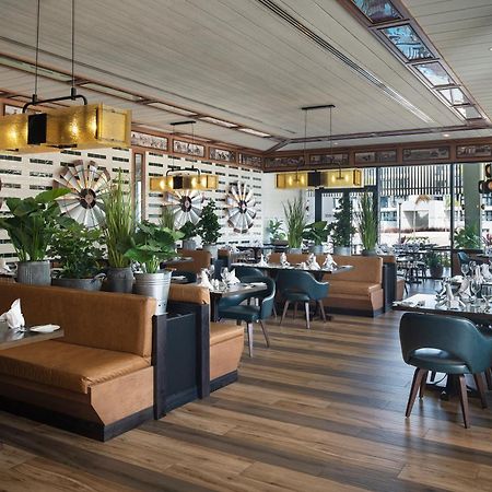 Ocean Eden Bay (Adults Only) Hotel Spring Rises Luaran gambar Interior of the restaurant