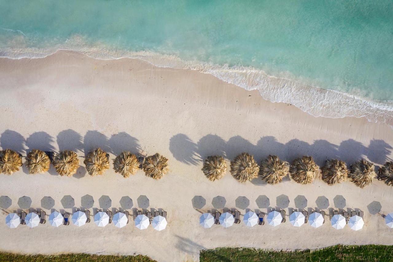 Ocean Eden Bay (Adults Only) Hotel Spring Rises Luaran gambar Aerial view of the beach at Atlantis Paradise Island