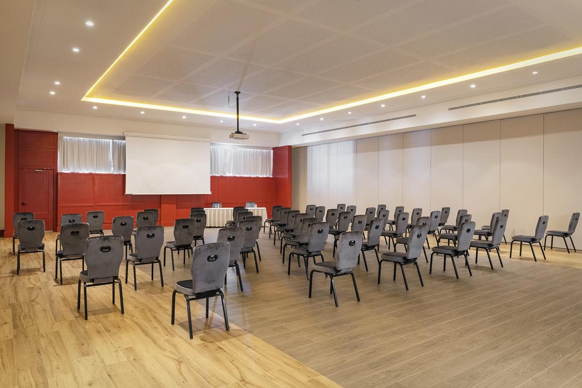 Ocean Eden Bay (Adults Only) Hotel Spring Rises Luaran gambar Meeting room
